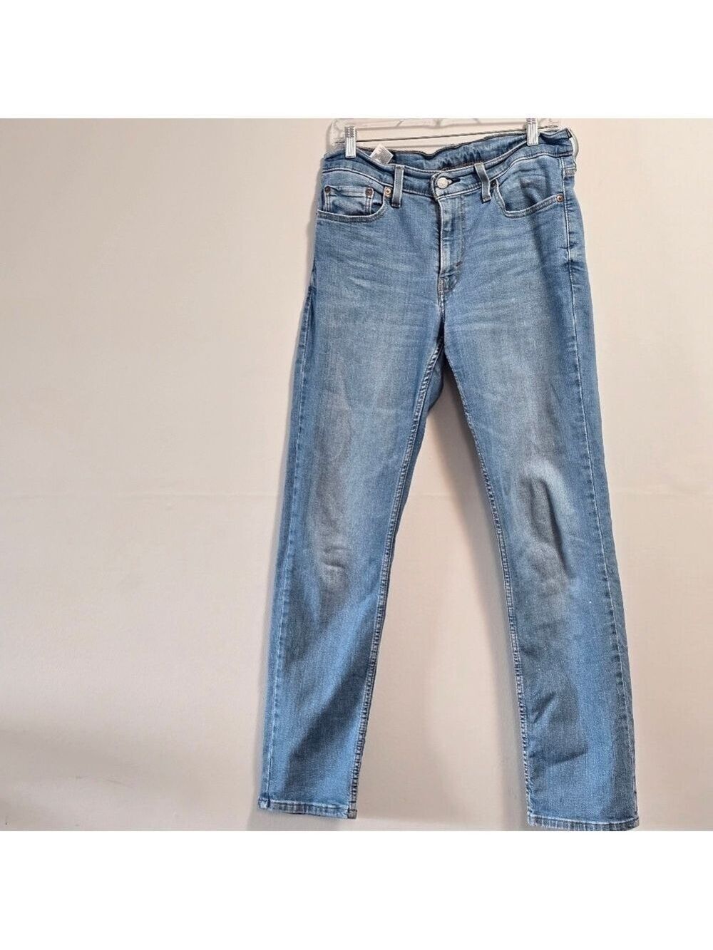Levi's 514 Straight Leg Classic Blue Jeans
